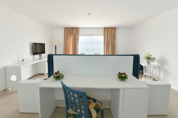 blue beach golf & spa suite